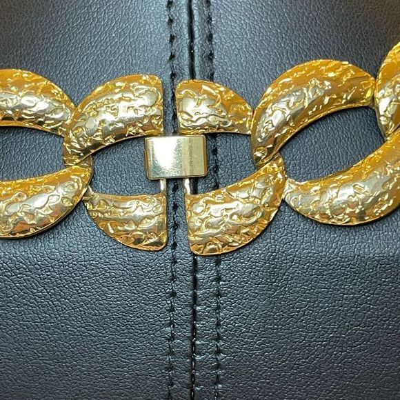 Vintage Pattern Stamped Link Chunky Necklace Gold Tone - Picture 3 of 3